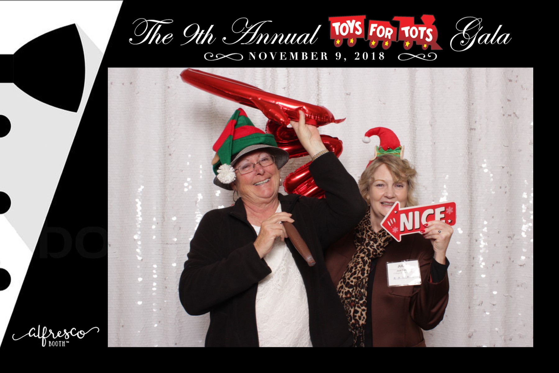 9th Annual Toys For Tots Gala | View more photos from the event at events.alfrescophoto.com/u/AlfrescoPhoto/9th-Annual-Toys-For-Tots-Gala
